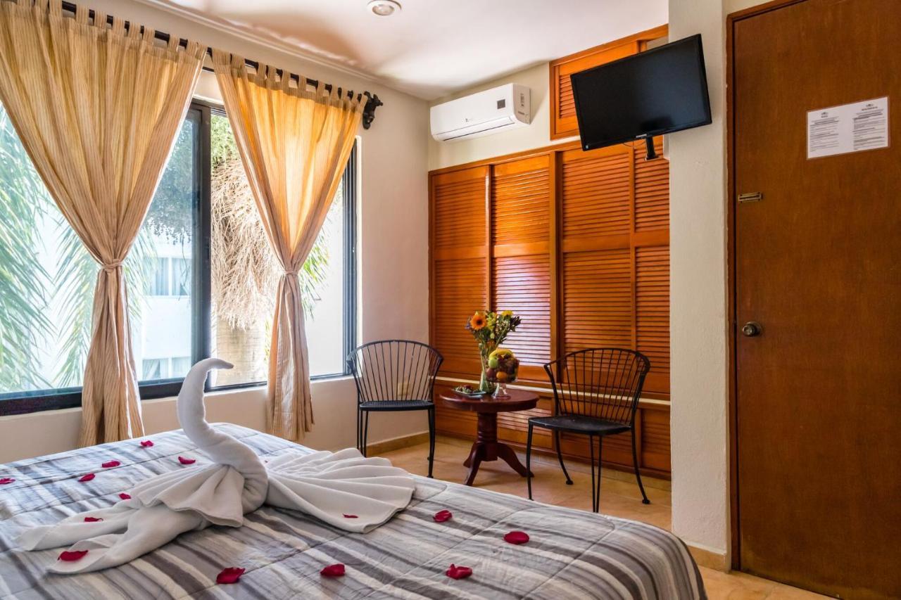 Moonshine Hotel Playa del Carmen Exteriör bild
